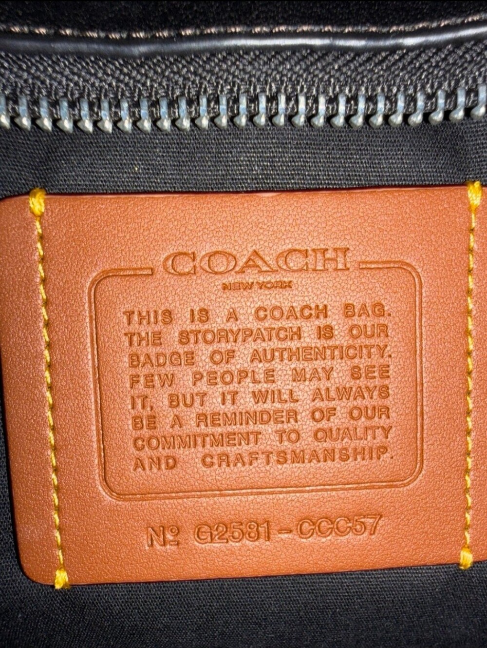 Coach New York Cargo Tote 26 Black Loved Leather - Picture 4 of 10